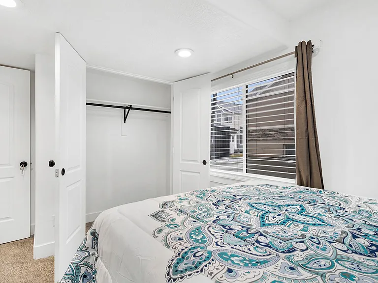 1622 N 3950 W — Photo 10