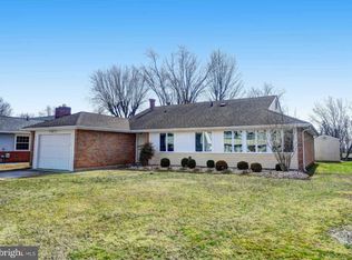 26 Neptune Dr, Joppa, MD 21085