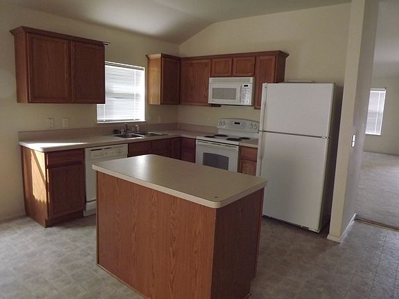 3rd image of 8500 Buffalo Creek Dr
