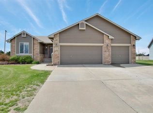 1721 E Aster St, Andover, KS 67002