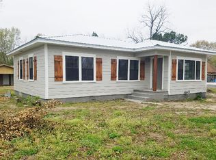 612 S 2nd St, Des Arc, AR 72040