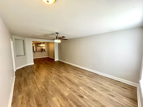 4th image of 3124 Meadow St