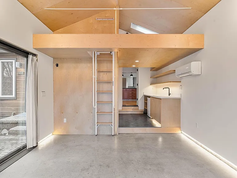 6358 NE 37th Ave — Photo 19
