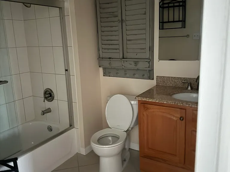10328 Forest Brook Ln #F — Photo 14