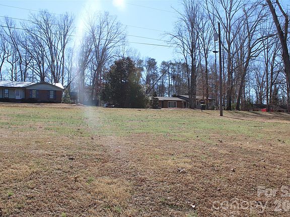 4th image of 0 Weatherstone Dr