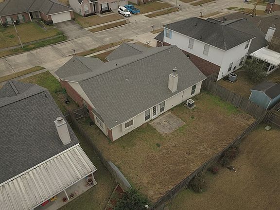 3rd image of 4908 Liberty Oak Dr