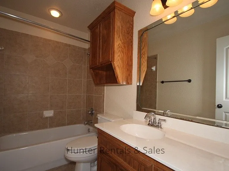 4405 Lauren Mackenzie Dr — Photo 7