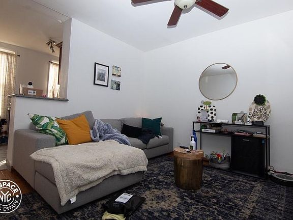 4th image of 168 Onderdonk Ave
