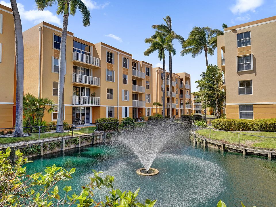 1st image of 1450 SE 3rd Avenue #305
