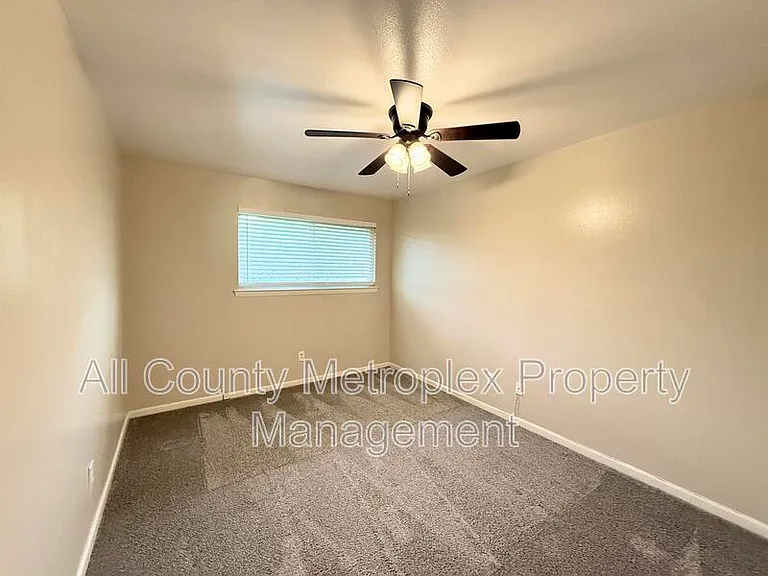 10454 E Northwest Hwy #103 — Photo 7