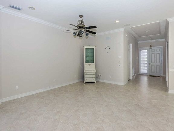 5th image of 6842 Watertown Dr