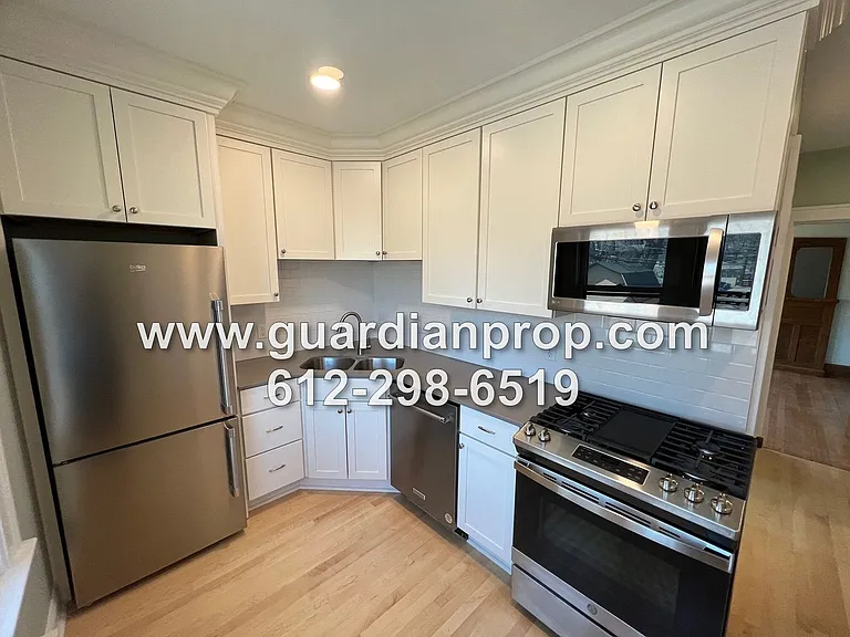 104 Snelling Ave N #106 — Photo 8