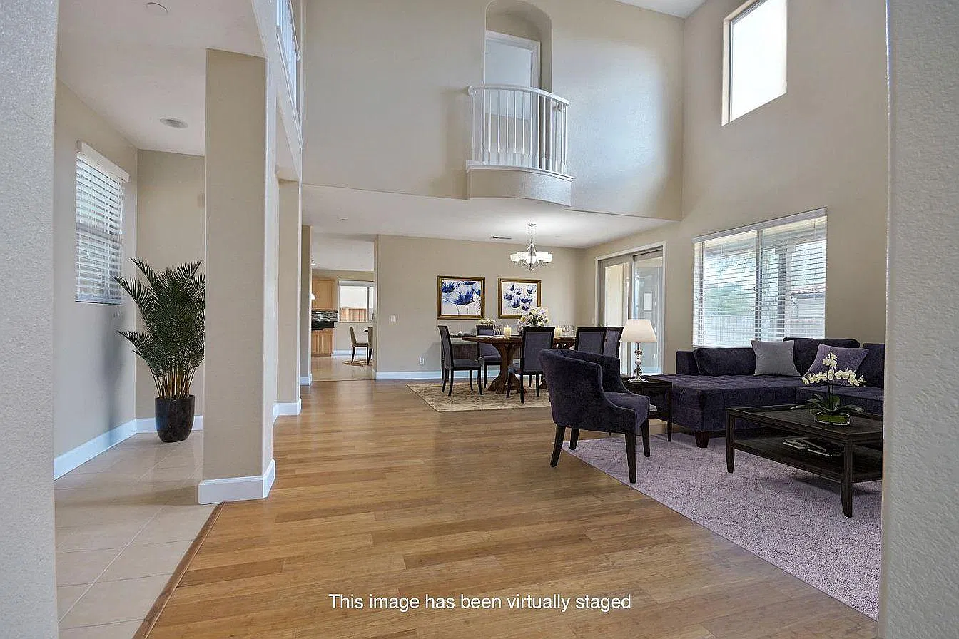 4 bed, 3720 sqft, $3,800 — Photo 3