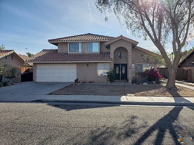 1st image of 1230 E Calle De Oro