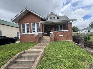 212 W North St, Perryville, MO 63775