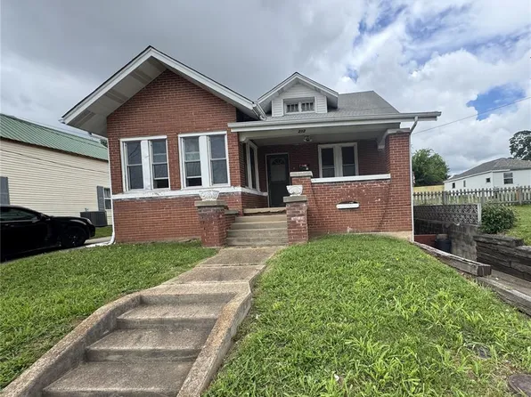 212 W North St, Perryville, MO 63775