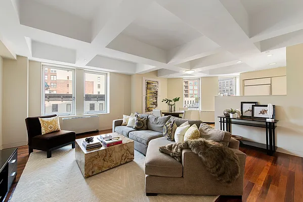 Sold by Nest Seekers International | media 11