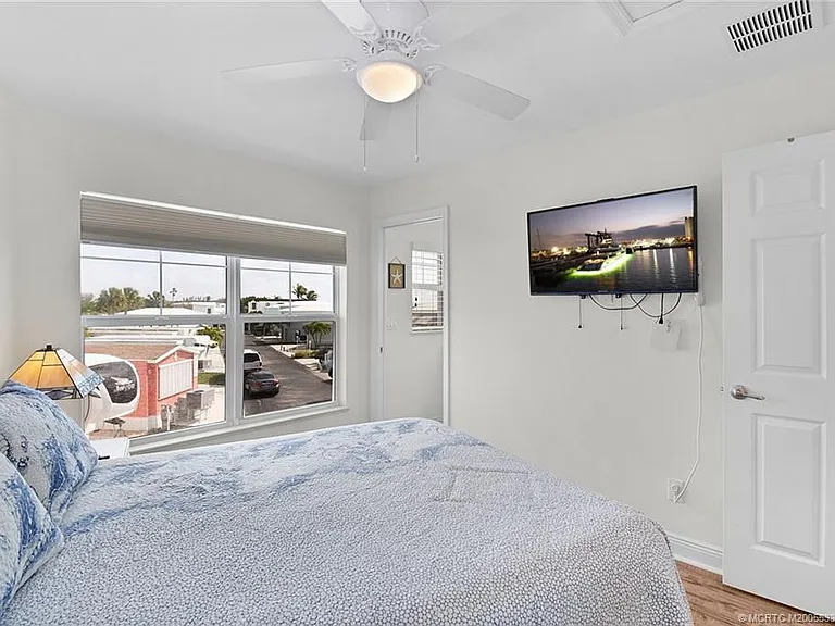 10701 S Ocean Dr #644 — Photo 14
