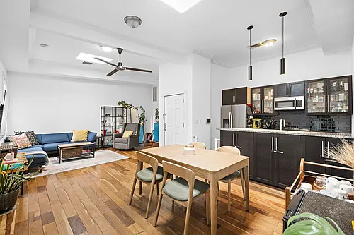 65 Webster Ave #3 Photo 1