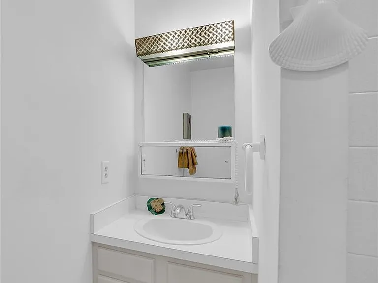 6 Vista Palm Ln #202 — Photo 19