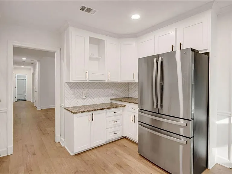 1055 Downing Ct NE — Photo 10
