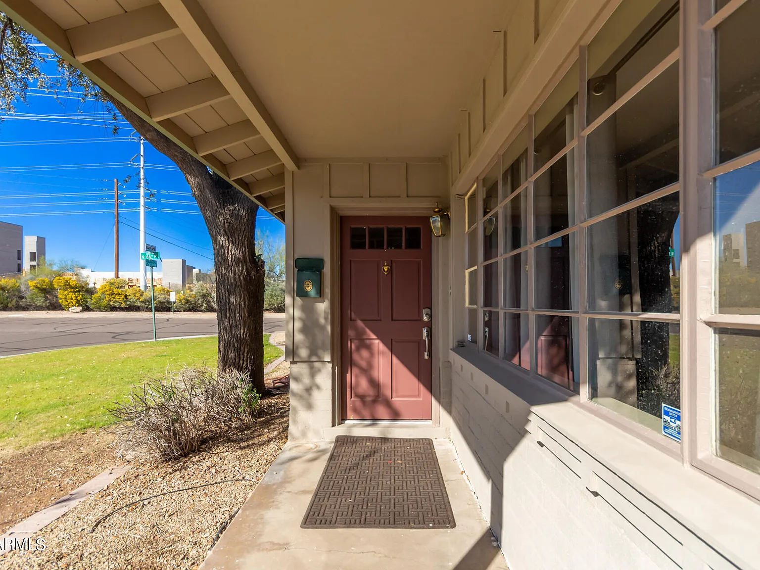 3 bed, 1619 sqft, $4,000 — Photo 3