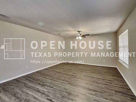 4th image of 2702 Yellowstone Park Ln