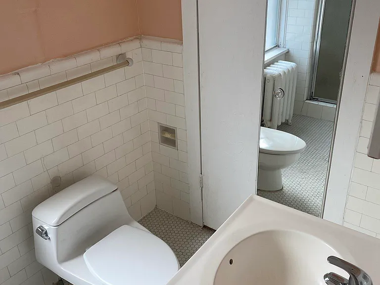 5 N Bartram Ave #B — Photo 12