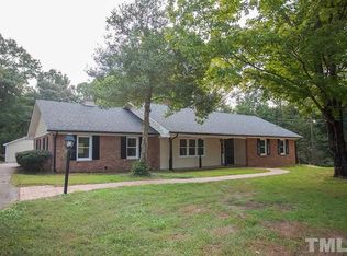 284 Westover Dr, Roxboro, NC 27573