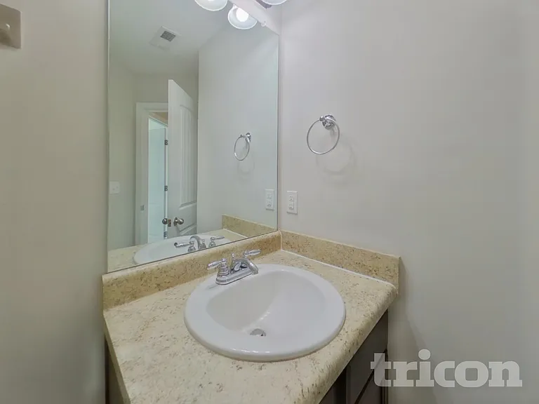 297 Parkview Place Dr — Photo 12