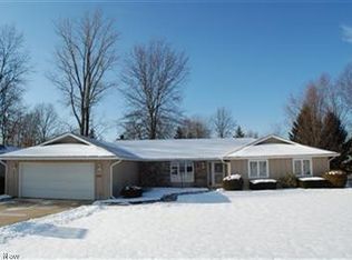 22243 Rock Creek Cir, Strongsville, OH