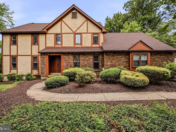 4554 Simon Rd, Wilmington, DE 19803