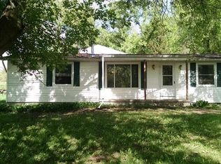 8247 Water St, Grass Lake, MI 49240