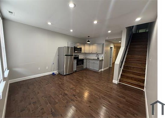 1st image of 936 W Susquehanna Ave