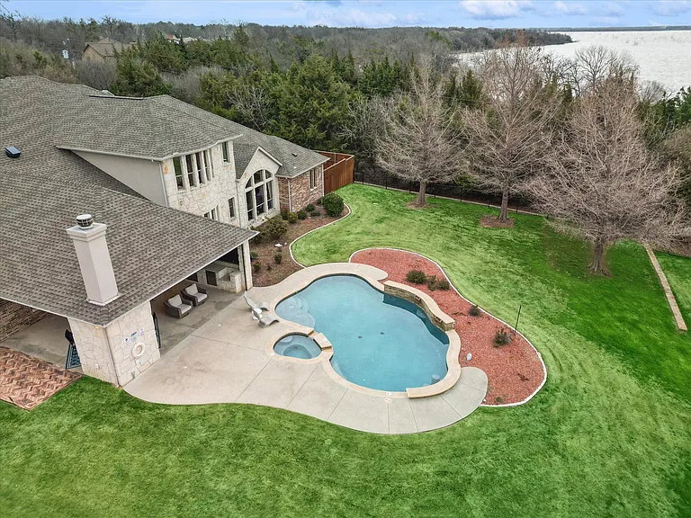 11110 Liberty Grove Rd — Photo 48