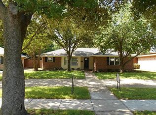 617 Devonshire Dr, Richardson, TX 75080