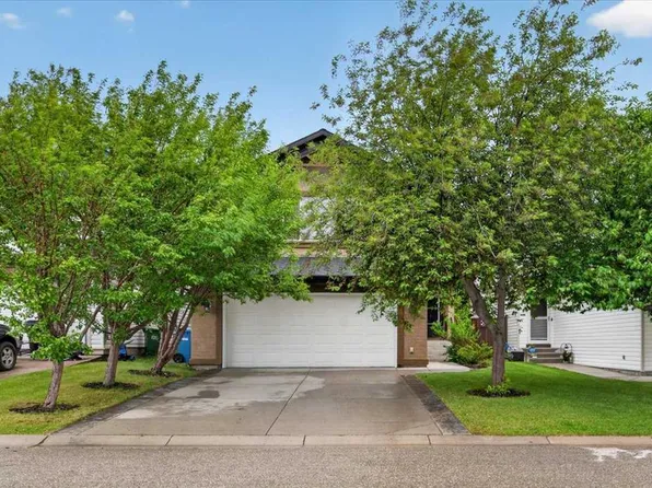 132 W Tuscany Meadows Cmn NW, Calgary, AB T3L 2N8