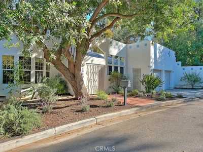 5080 Campo Rd, Woodland Hills, CA, 91364