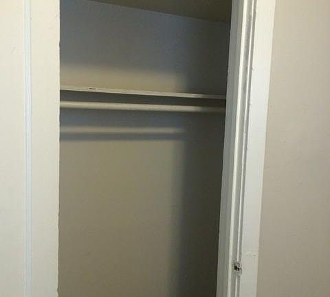 4th image of 1630 Holman St APT 03