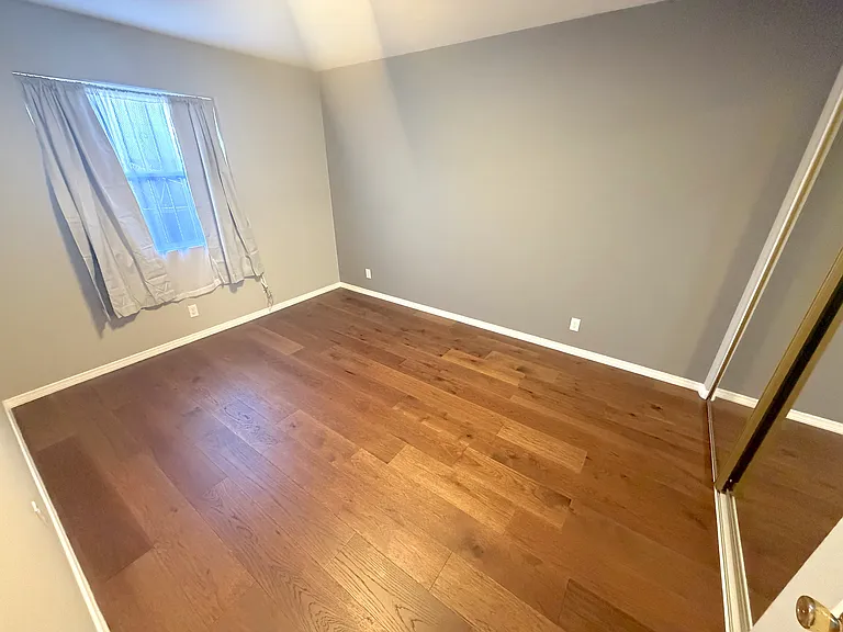 1503 W Adams Blvd — Photo 12