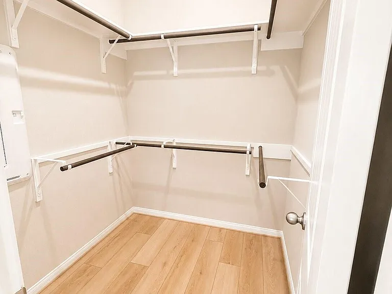10507 Bright Cloud Dr — Photo 17