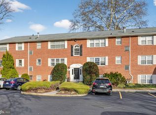 Woodstream Condos, Clifton Heights, PA 19018