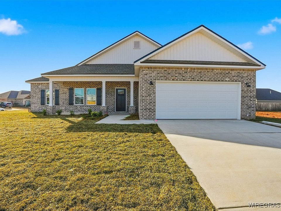 1st image of 313 Thornbird Loop