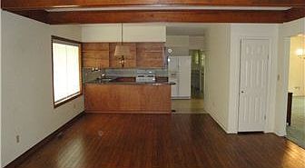 Kitchen and Breakfast Area