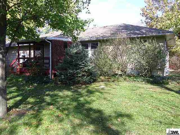 2nd image of 267 Ellinwood St