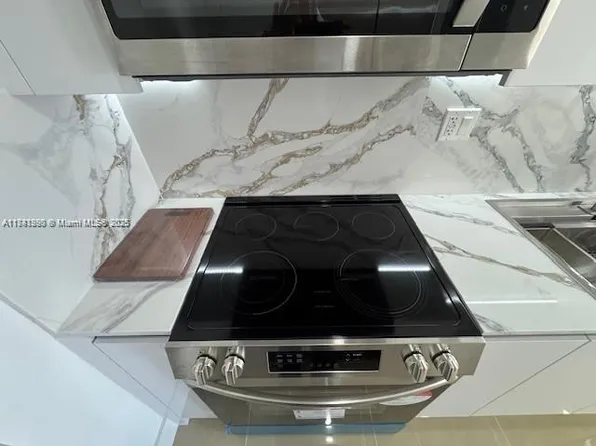 18071 Biscayne Blvd APT 1202, North Miami Beach, FL 33160