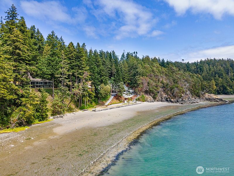 2nd image of 5318 Quiet Cove Road