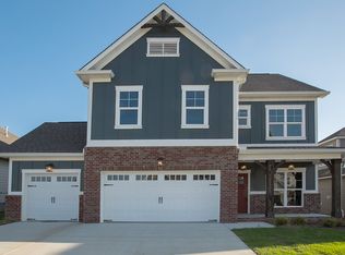 18 Winchester Dr, Rossville, GA 30741
