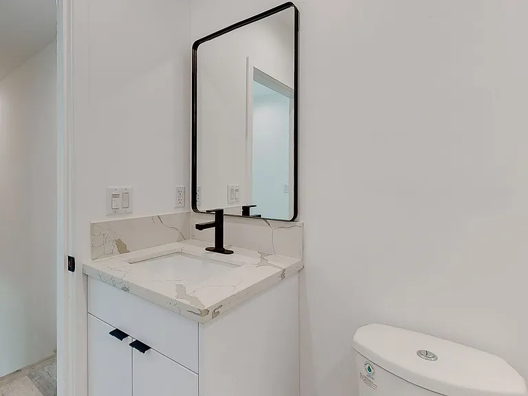 3 & 4 Bed 2-Story Townhomes with Covered Parking Spots Available! — Photo 26