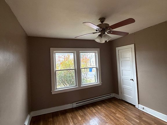 5th image of 107 Bitting Ave #B